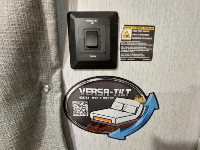 257695